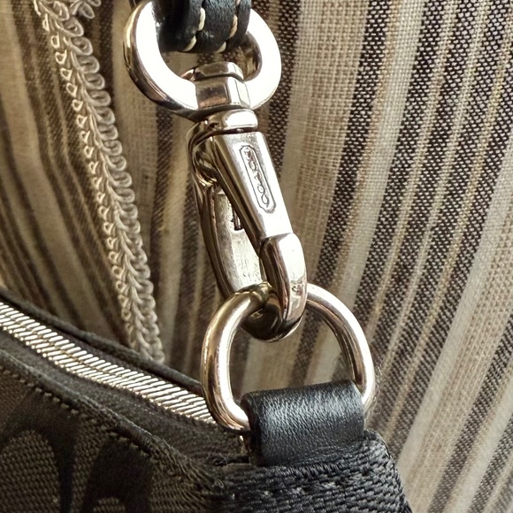 Coach Bag - Picture 7 of 13